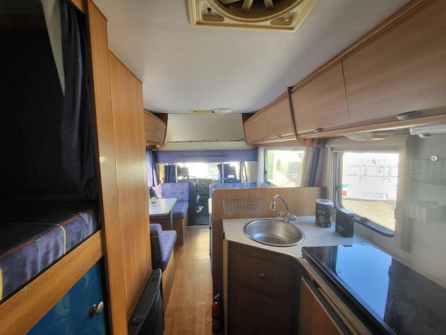 CAMPER ROLLER TEAM DUCATO MANSARDATO 7 POSTI LETTI CASTELLO DOPPIA DINETTE GENERALI CAMPER - Foto 10