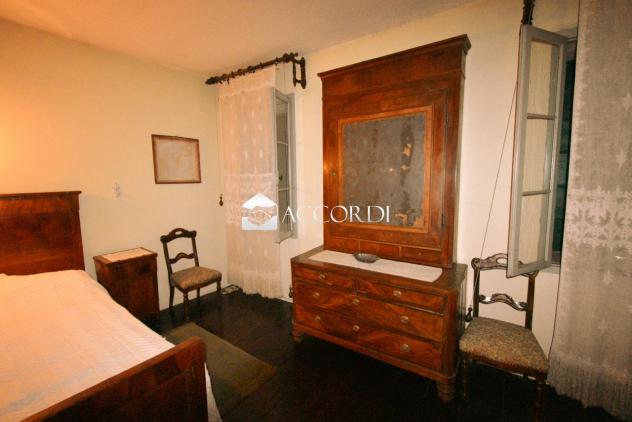 CASA INDIPENDENTE di 20 vani e di 500 mq (GODEGA DI SANT'URBANO) rif. GG56_6 - Foto 14