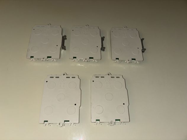 5MODULI DA 4 INGRESSI E 4 USCITE L’UNO TUTTI NUOVI,UGUALI,MARCA SIEMENS FDCIO222 - Foto 5