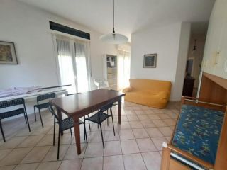 Appartamento in affitto a Marina di Massa - Massa 75 mq Rif: 1342622