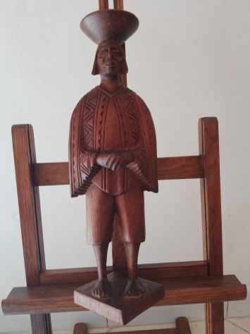 Scultura legno Intarziato Artigianalmente Italy