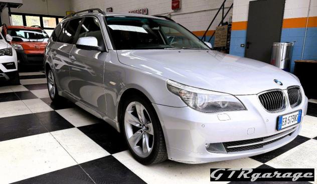 BMW Serie 5 Touring 530d HiTech automatica - Foto 3