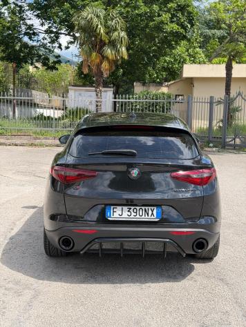 Alfa Romeo Stelvio 2.2 Turbodiesel 210 CV AT8 Q4 Executive - Foto 5