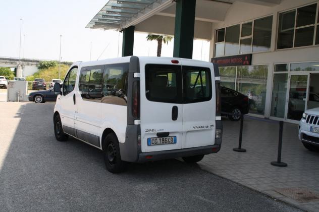 Opel Vivaro Vivaro 1.9 DTI PC-TN 9 posti - Foto 3