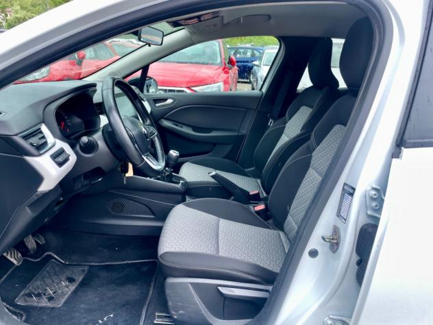 Renault Clio dCi 100 CV Evolution 2023 - Foto 8