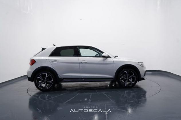 AUDI A1 allstreet 30 TFSI S-Tronic Identity Contrast rif. 23775534 - Foto 7