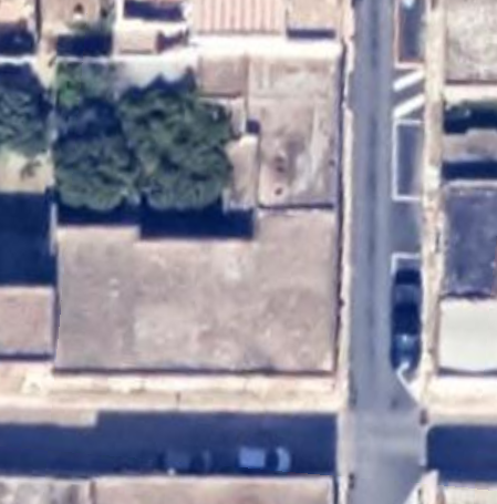 GRANDE CASA STORICA DA RISTRUTTURARE CON GIARDINO - Foto 2