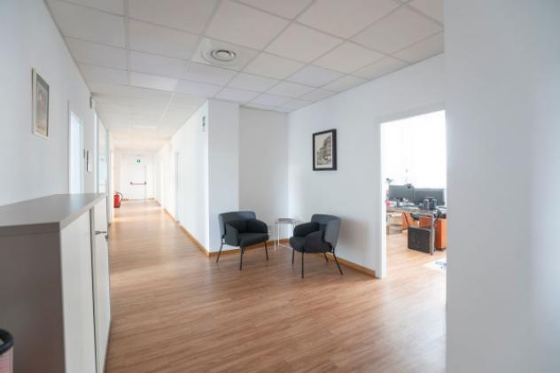 Immobile di 3280 m² con più di 5 locali in vendita a Milano - Foto 19