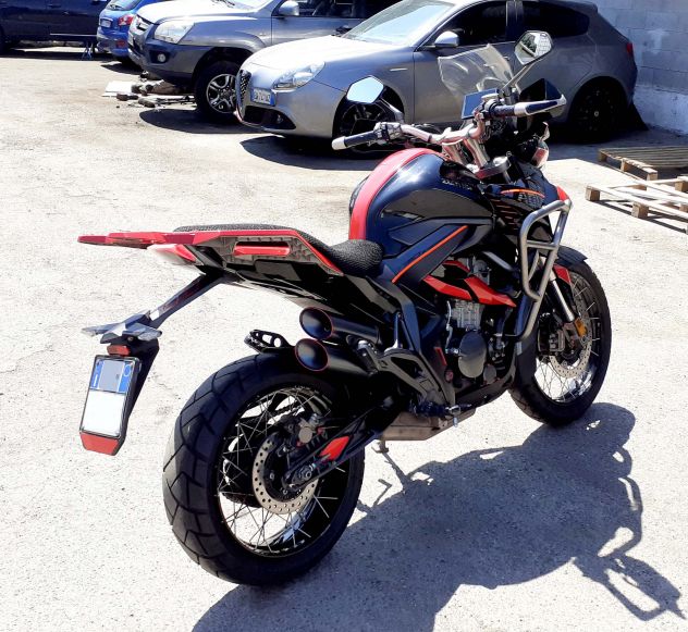 Moto Zontes 310 ZT con 20.000 km anno 2022 - Foto 5
