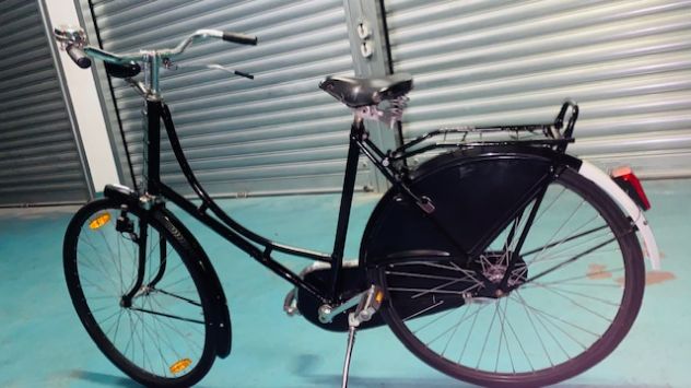 Bicicletta Donna Freno a bacchetta. anni 50. Rara. Originale. Perfetta - Foto 4
