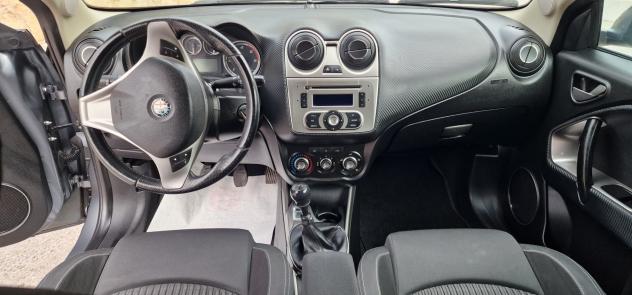 Alfa Romeo MiTo 1.3 JTDm-2 95 CV S&S Distinctive Sport Pack - Foto 9