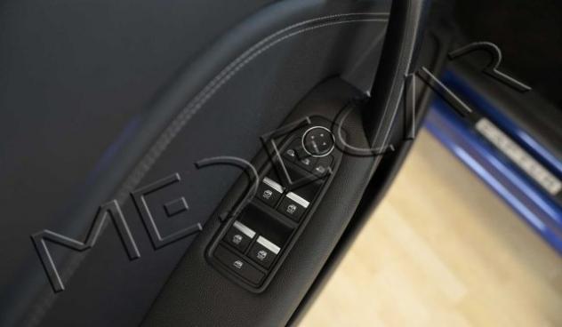 RENAULT Captur TCe 100 CV GPL Techno rif. 23957878 - Foto 9