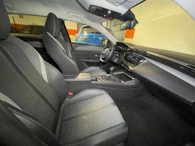 PEUGEOT 308 1.2 130cv Allure + Key Less + Navi + Camera rif. 24158726 - Foto 9