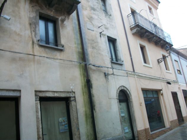CALANGIANUS via Ferracciu appartamento 68m2 49.000restaurato