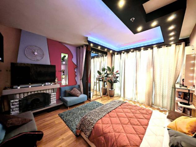 Appartamento di 204 m² con più di 5 locali in vendita a Calderara di Reno - Foto 4