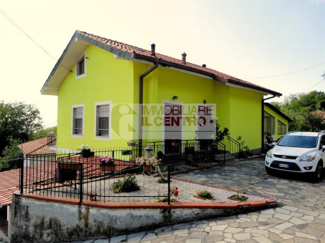 PORZIONE DI BIFAMILIARE CON GARAGE E TERRENO - Foto 16
