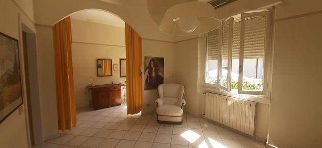 Ufficio in affitto a Somma Lombardo
