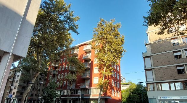 OFFRO CAMERA IN AFFITTO A MESTRE - studentesse