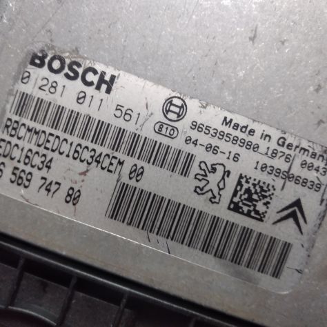 CENTRALINA MOTORE ENGINE ECU PEUGEOT CITROEN C5 1.6HDI CODE: 0281011561 - Foto 7