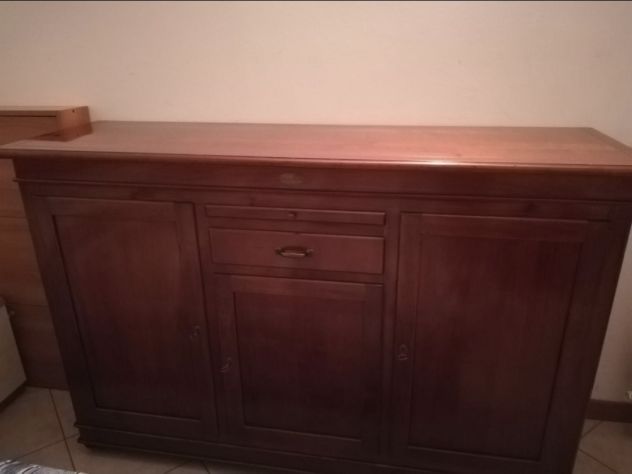 Credenza