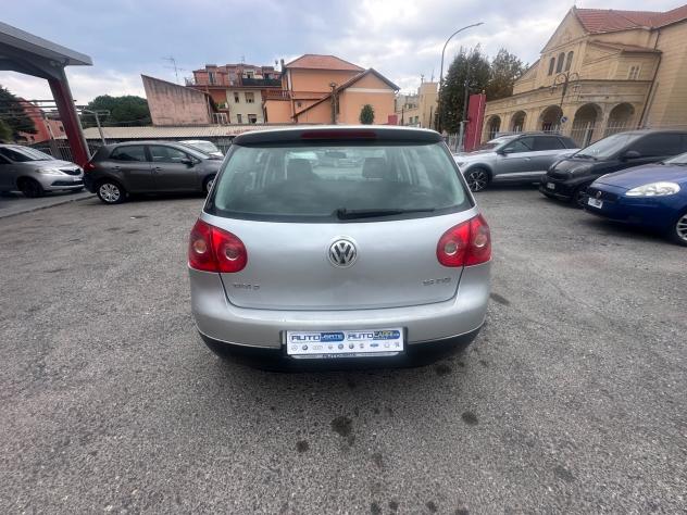 Volkswagen Golf 1.6 16V FSI 5p. Sportline - Foto 7
