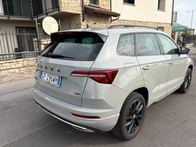 Skoda Karoq 2.0 TDI SCR 4x4 DSG SportLine - Foto 5