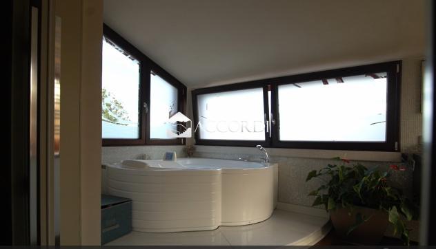 VILLA di 6 vani e di 450 mq (REFRONTOLO) rif. SM05 - Foto 13