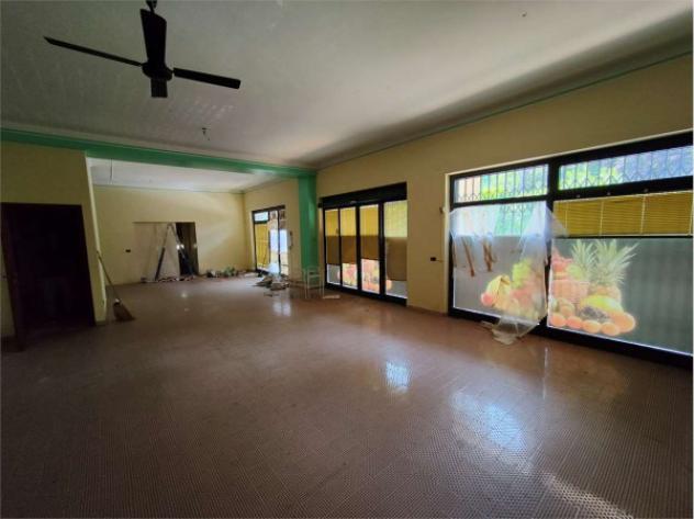 Immobile di 138 m² con 1 locale in vendita a Olgiate Molgora - Foto 2