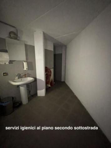 Immobile in asta di 450 m² con più di 5 locali in vendita a Renate - Foto 3