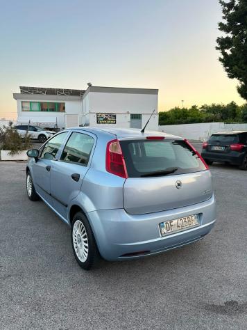 Fiat Punto 1.2 5 porte Active - Foto 7
