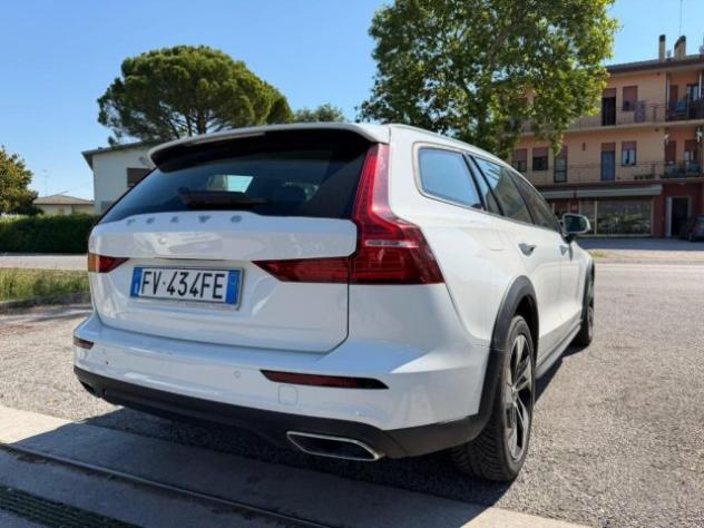 VOLVO V60 Cross Country D4 AWD Geartronic Business Plus Tetto rif. 23727186 - Foto 2
