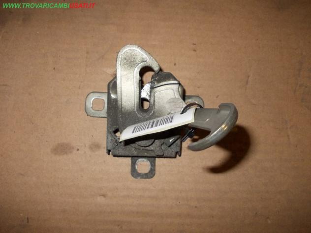SERRATURA COFANO ANT. FIAT PUNTO (199-2Y/4C/3X) Carrozzeria Lamierati esterni Cofano Serratura cofano FIAT - GRANDE PUNTO - 01-09-2005 - 01-12-201