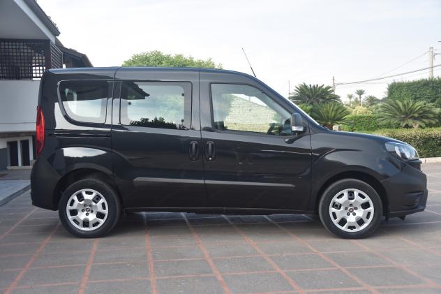 Fiat Doblo 1.3 mjt 95cv Business Autocarro N1 5 posti - Foto 4