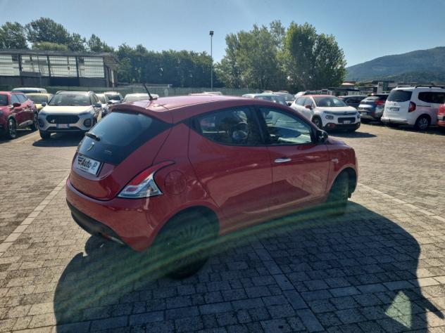 Lancia Ypsilon 1.0 FireFly 70cv S&S Hybrid SILVER - Foto 3