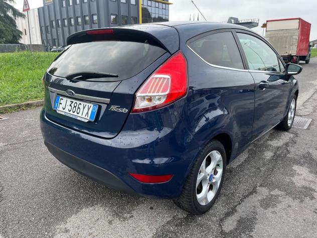 Ford Fiesta 1.5 TDCi 75CV 3 porte Titanium - Foto 5