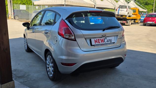 Ford Fiesta 1.5 TDCi 75CV 5 porte Titanium - Foto 6
