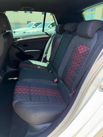 VOLKSWAGEN Golf GTI 2.0 TSI TCR DSG 5p. BlueMotion Technology rif. 23351893 - Foto 10
