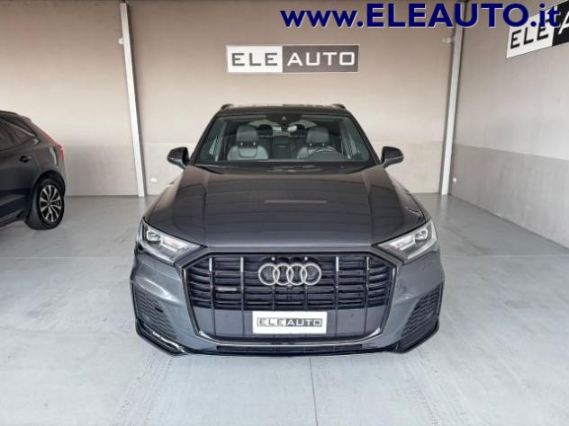 AUDI Q7 50 TDI 286cv quattro S Line Identity Black rif. 23158568 - Foto 2