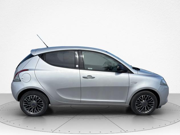 Lancia Ypsilon Ypsilon 1.2 69 CV 5 porte GPL Ecochic Silver - Foto 8