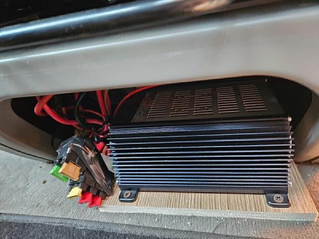 vw caravelle semicamperizzato 9 posti 2 letto RITIRO USATO/SCAMBIO - Foto 5