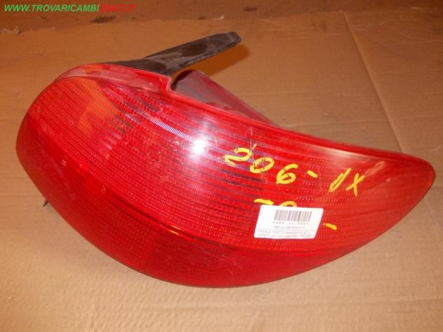 FANALE POST.D. (Supp.Int.Rot.)(versione fino al 04/2003, con luci orizzontali) PEUGEOT 206 (T1) 3 porte / 5 porte / CC  Parti elettriche  Fanaleria  F