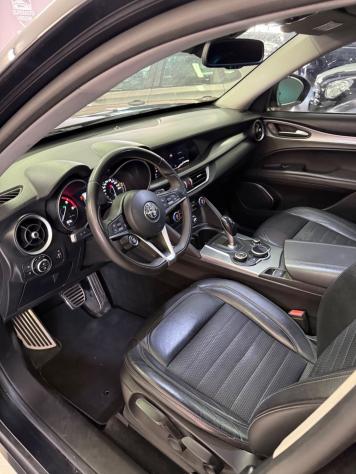 Alfa Romeo Stelvio 2.2 Turbodiesel 210 CV AT8 Q4 Executive - Foto 6
