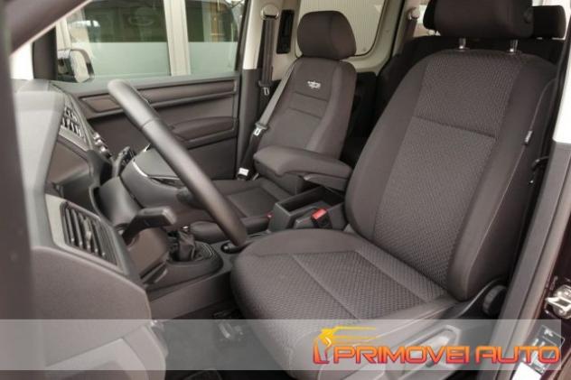 VOLKSWAGEN Caddy 1.0 TSI 102 CV Trendline rif. 19704187 - Foto 4
