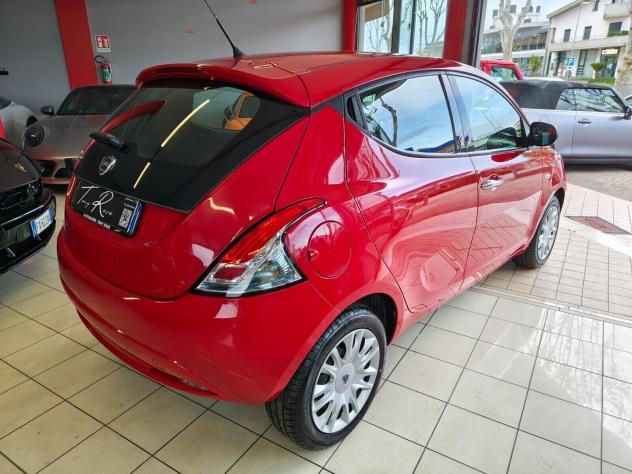 Lancia Ypsilon 1.3 MJT 16V 80 CV 5 porte S&S Platinum - Foto 6