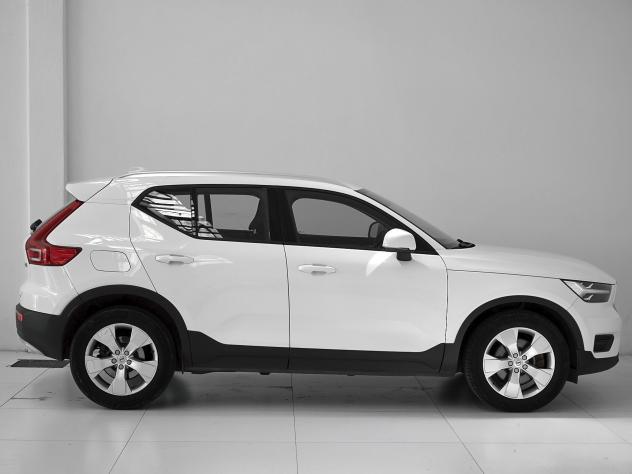 Volvo XC40 D3 AWD Geartronic Momentum - Foto 7