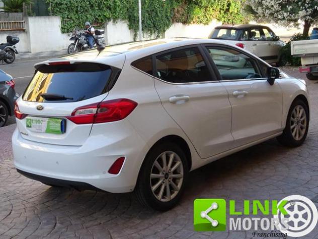 FORD Fiesta 1.5 TDCI TITANIUM 85 CV rif. 23940582 - Foto 4