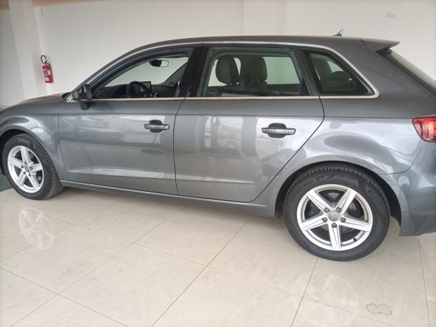 Audi A3 SPORTBACK 2.0 TDI SPORT Automatica - Foto 5