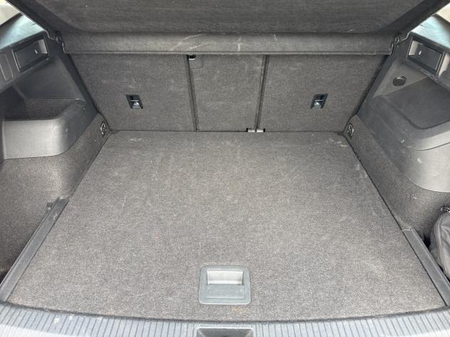 Volkswagen Tiguan 2.0 TDI 150 CV SCR DSG Life - Foto 9