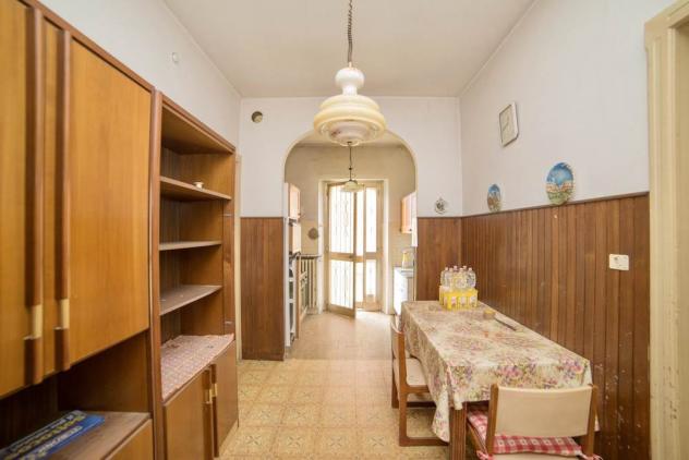Vendita Casa singola da 238 mq in Via XXV Aprile con giardino - Foto 15