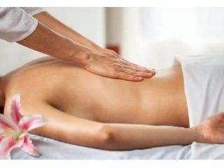 Massaggi - benessere Padova - Massaggi rilassanti per sole donne a domicilio Tel:3895586777